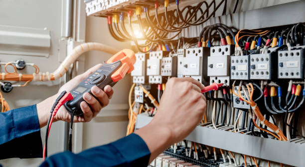 Professional Electrician in Gonzalez, FL